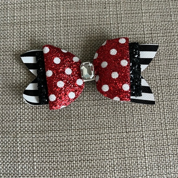 Minnie Mouse Hair Bows - Picture 5 of 5